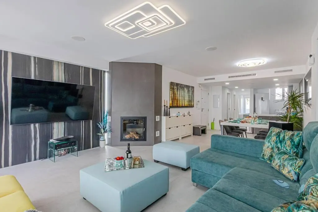 Puerto Marina Luxury 2Bdr Apartment With Sea View Benalmadena