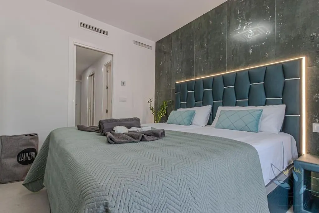Puerto Marina Luxury 2Bdr Apartment With Sea View Benalmádena España