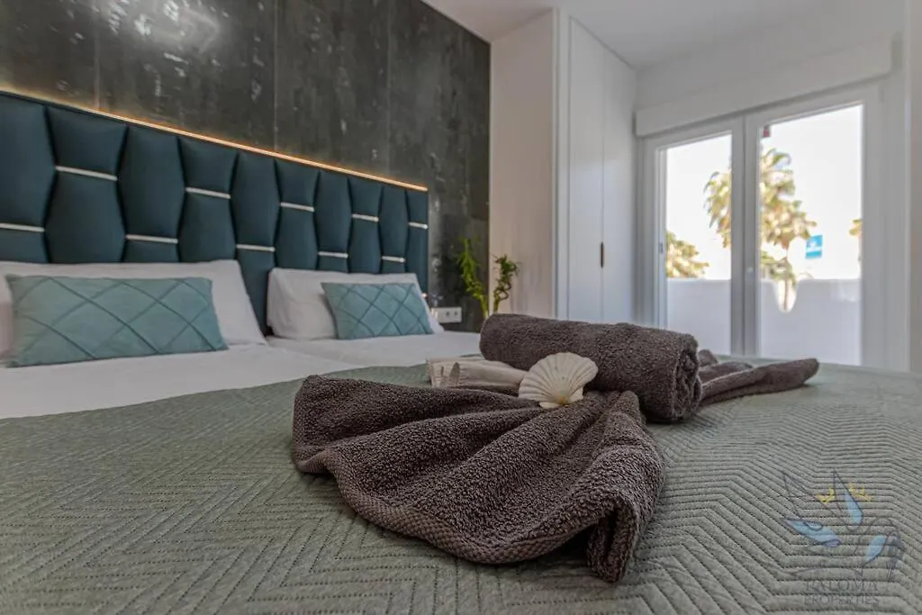 Puerto Marina Luxury 2Bdr Apartment With Sea View Benalmádena 0*,  España